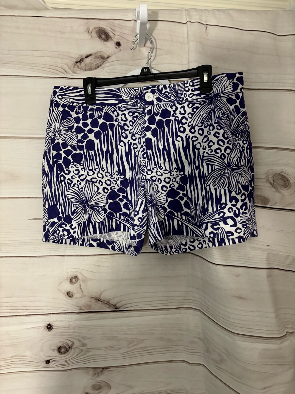 Tori Richard Blue & White Floral Animal Print Shorts